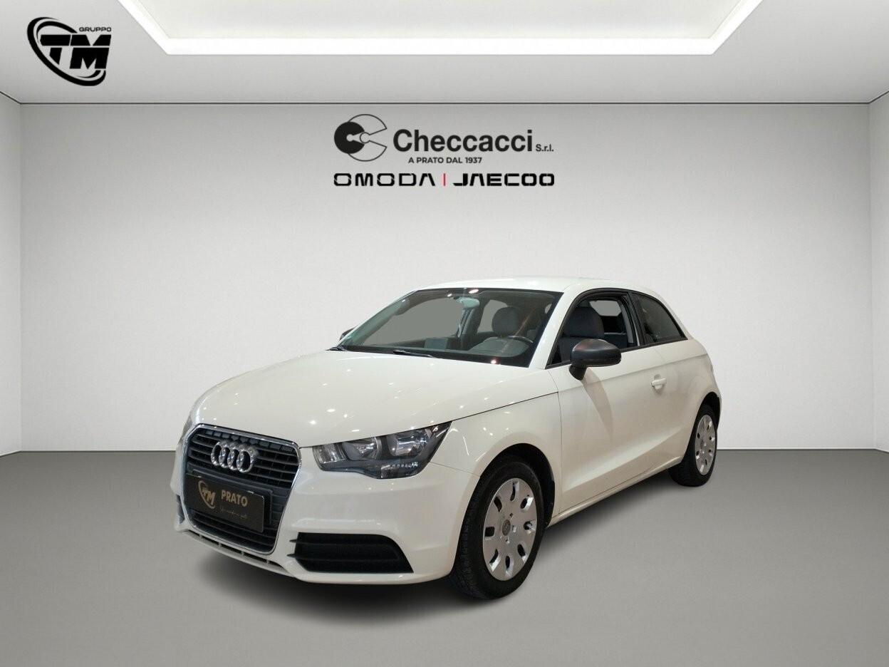 Audi A1 3p 1.6 tdi Attraction c/clima 90cv NEOPATENTATI