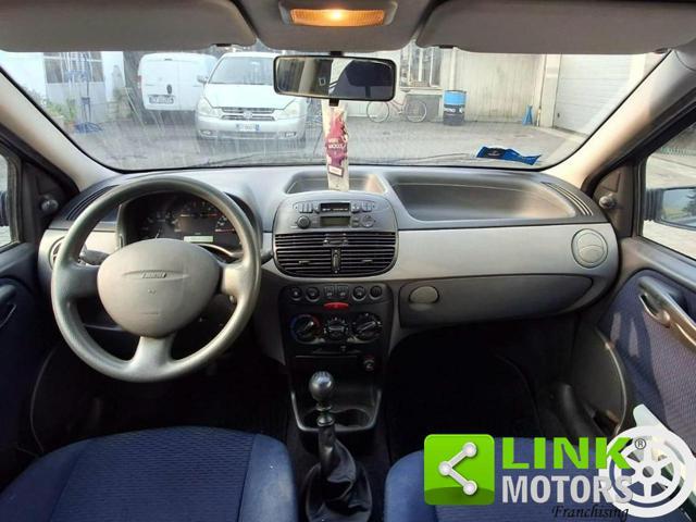 FIAT Punto 1.2i cat 5 porte ELX