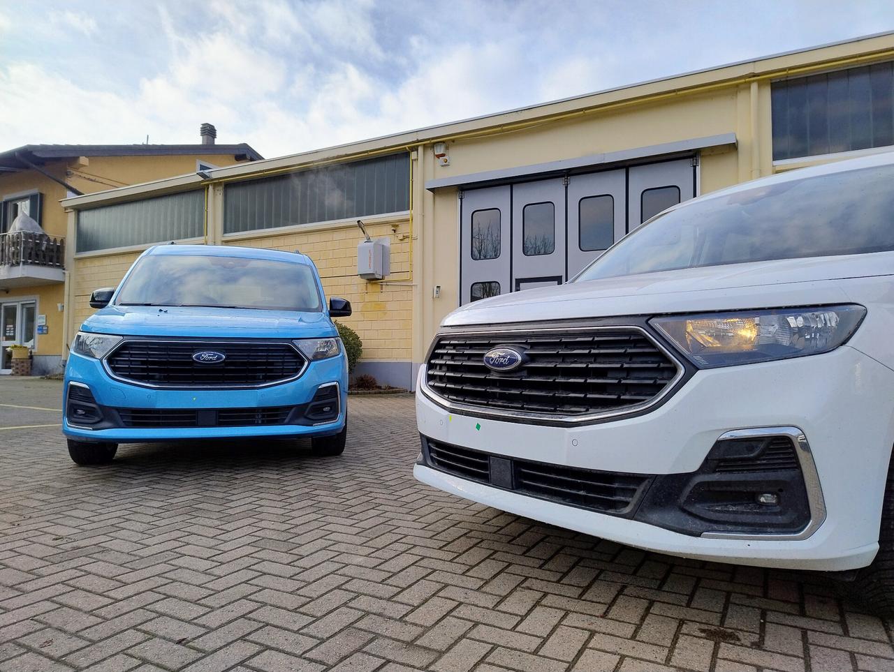 Ford Connect Passo Lungo Trasp disabili Benzina Automatico