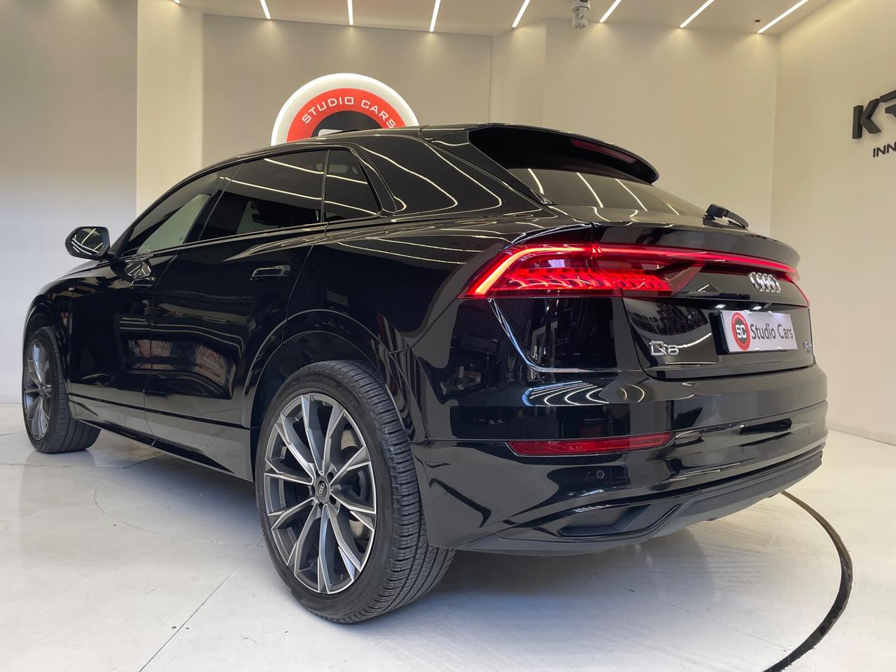 Audi Q8 50 TDI 286 CV quattro tiptronic Sport