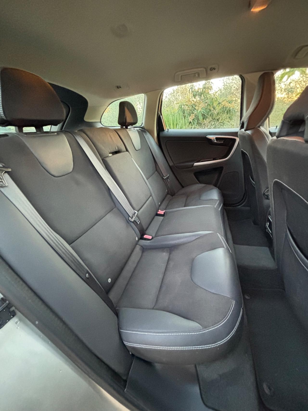 Volvo XC 60 XC60 D3 Geartronic Summum