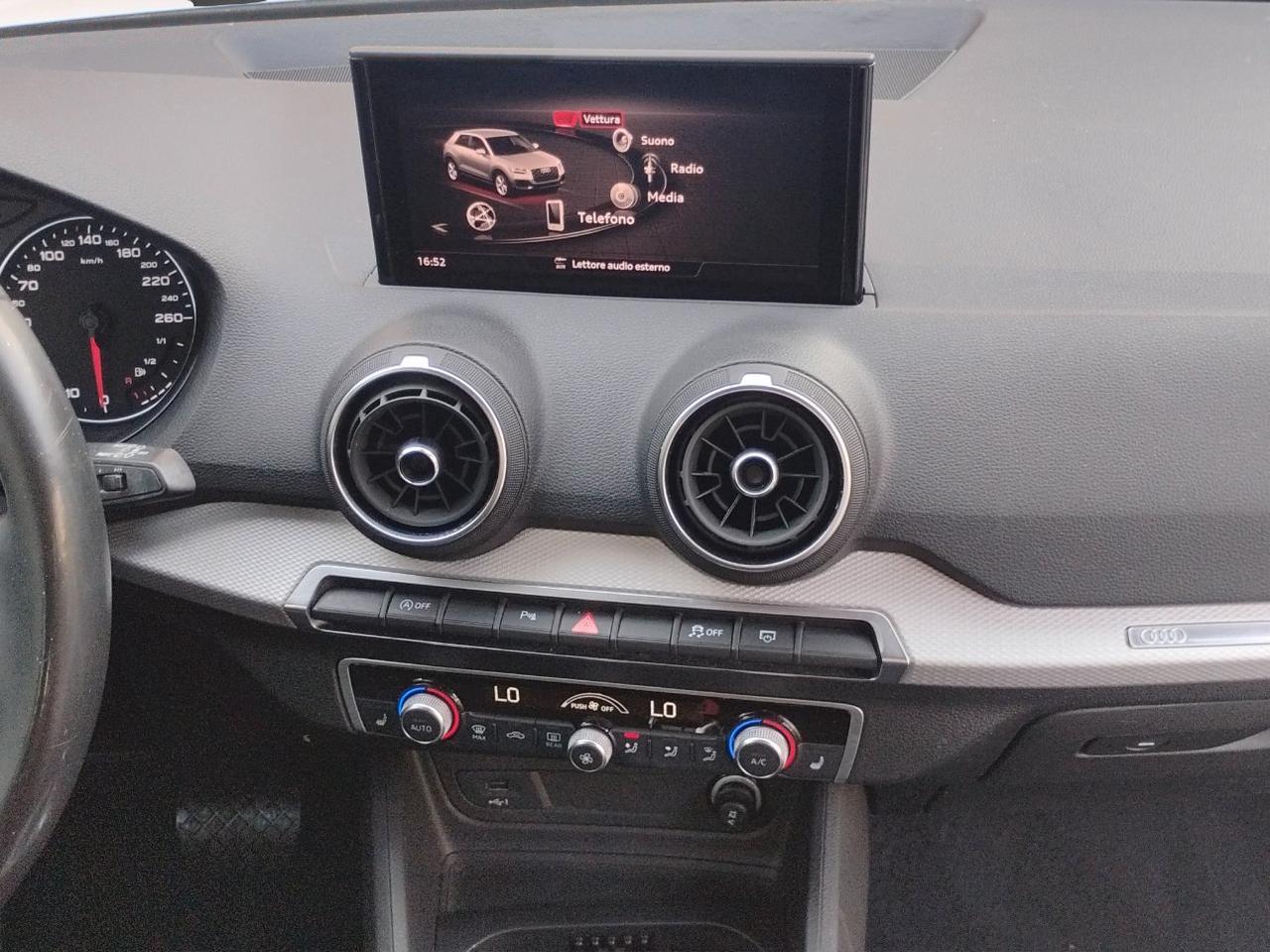 Audi Q2 35 1.5 tfsi S LINE..GANCIO TRAINO.TELECAMERA