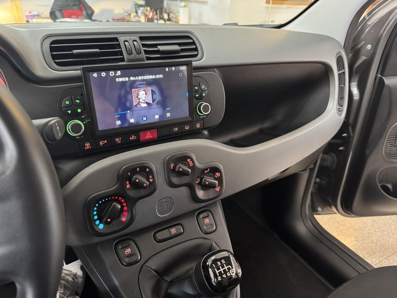 FIAT PANDA HIBRIDA 1.0 cc. CAR PLAY