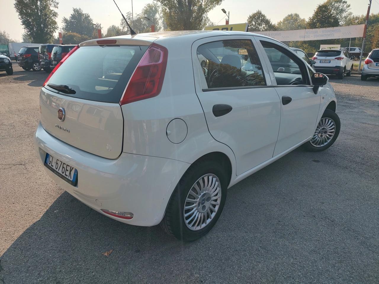 Fiat Punto 1.2 STREET 5 PORTE, EURO 6, BENZINA\GPL, OK NEOPATENTATI