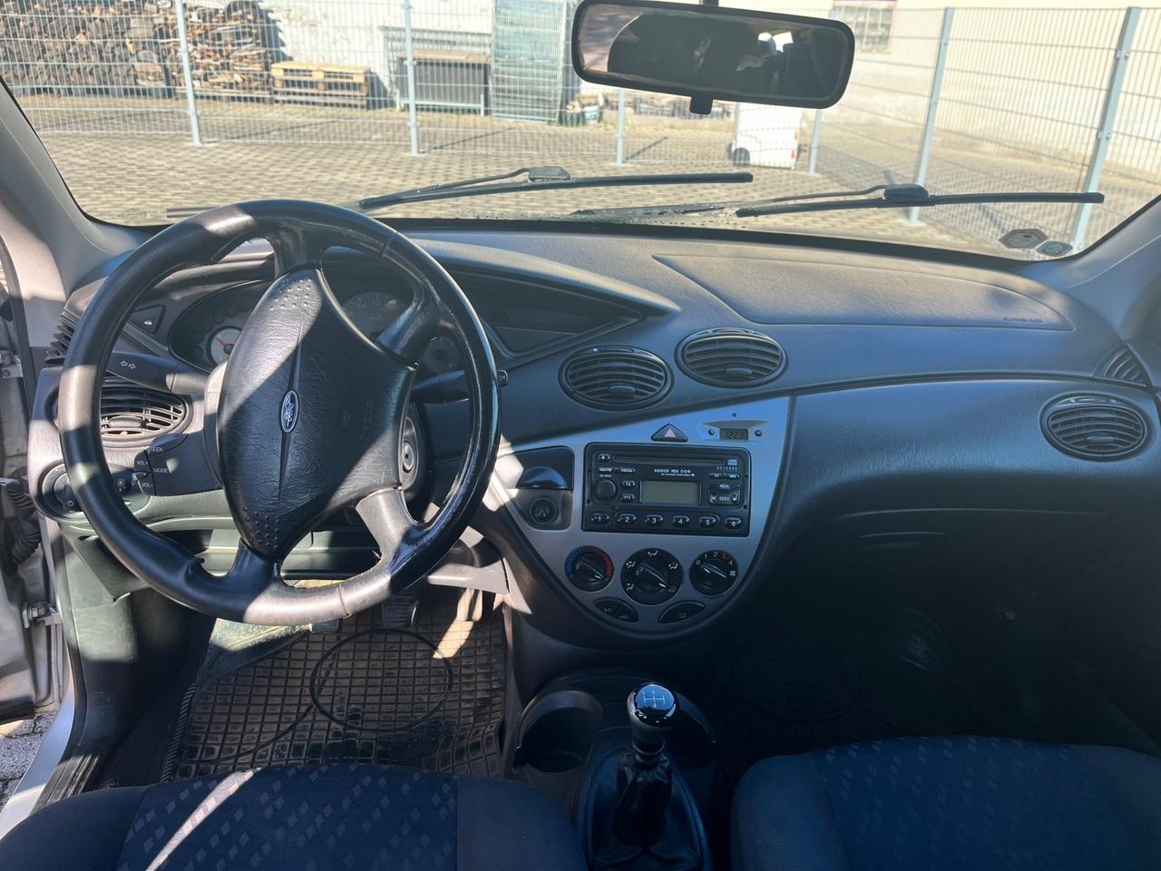 Ford Focus 1.8 TDCi 115CV SW Zetec - ASI