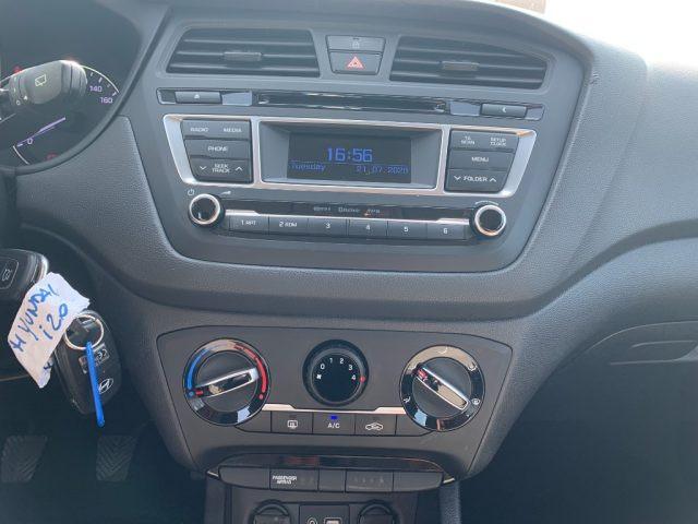 HYUNDAI i20 1.2 84 CV 5 porte Style
