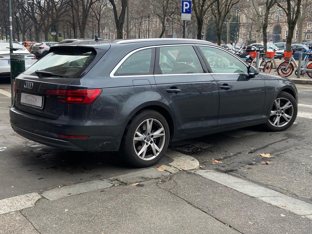 Audi A4 Avant Sport 2.0 35 TDI #8903
