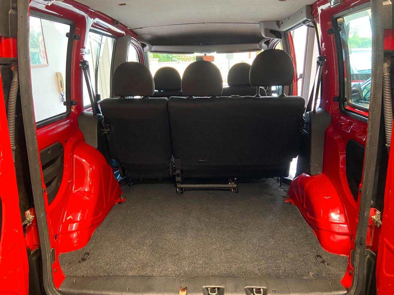 Fiat Doblò 1.9 MJT 105 CV Dynamic - Autocarro 5 posti