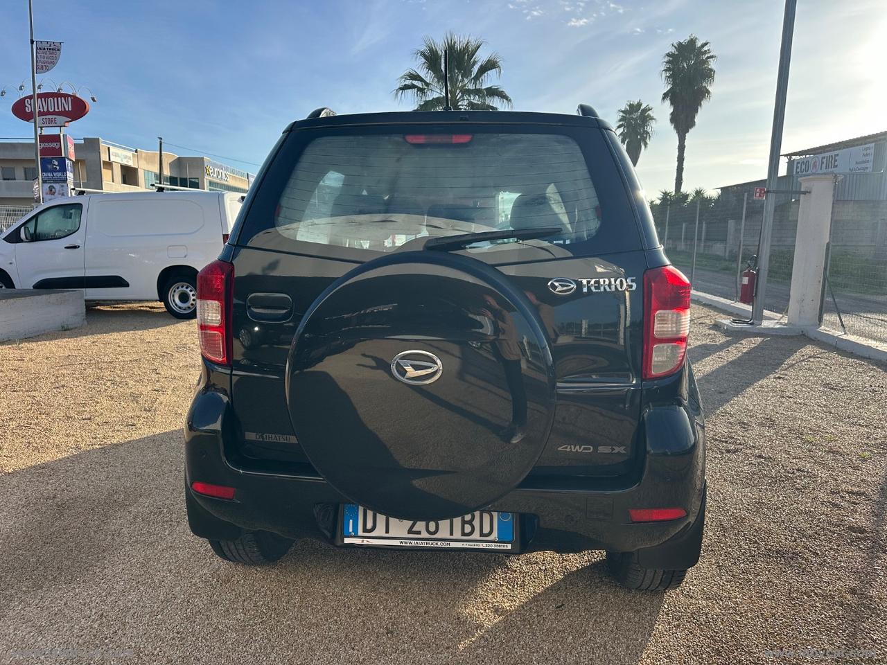 DAIHATSU Terios 1.5 4X4 BENZ-GPL