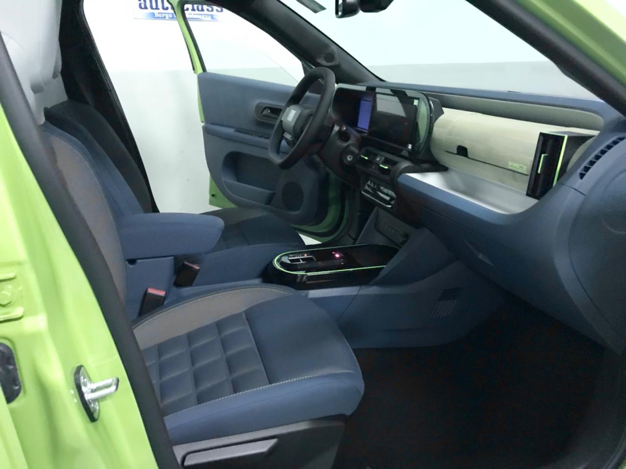 Fiat Grande Panda 1.2 Hybrid 110 CV S&S La Prima