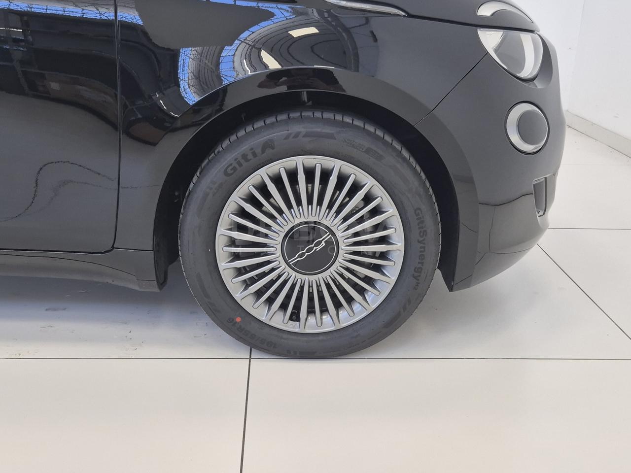 Fiat 500 cabrio 1.0 hybrid icon