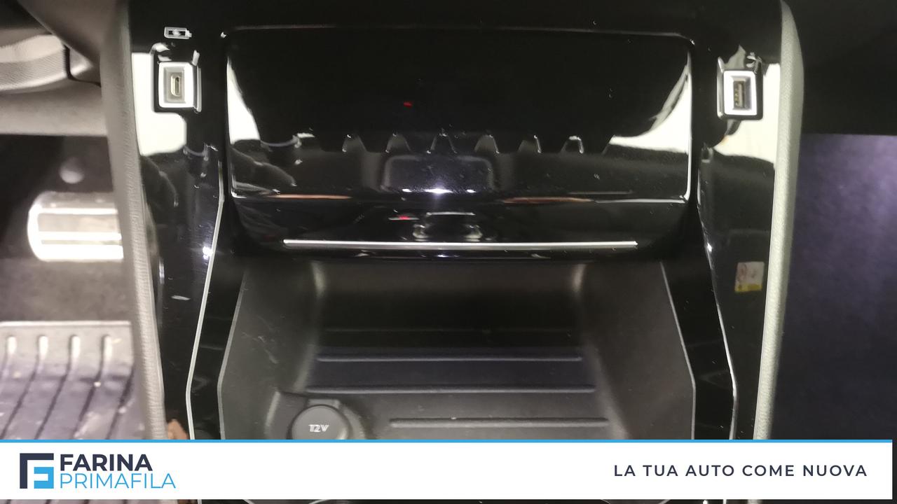 PEUGEOT 2008 II 2020 - 2008 1.5 bluehdi GT Line s&s 130cv eat8