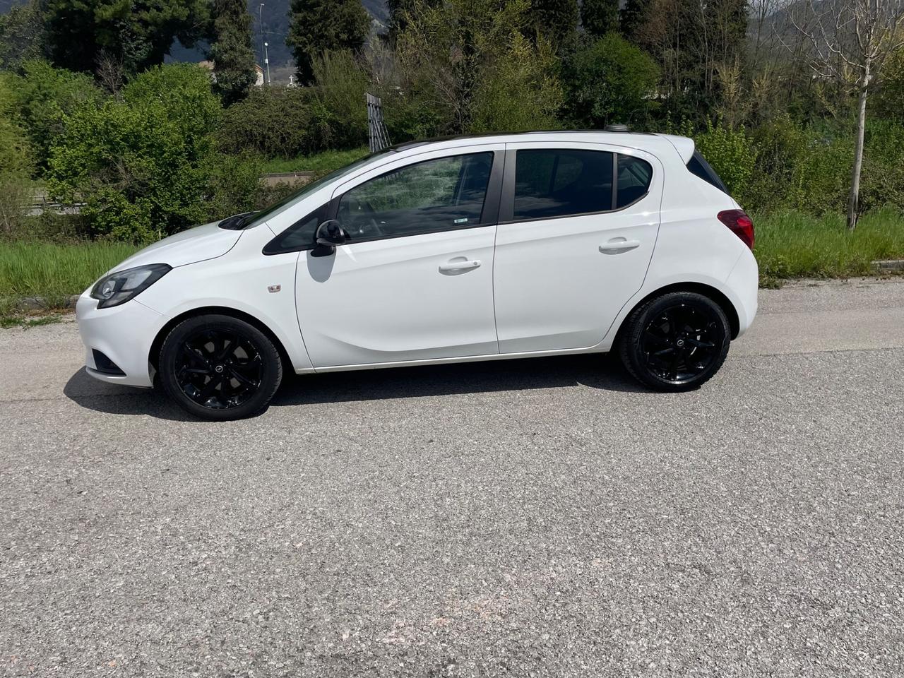 Opel Corsa 1.3 CDTI 5 porte Black Edition