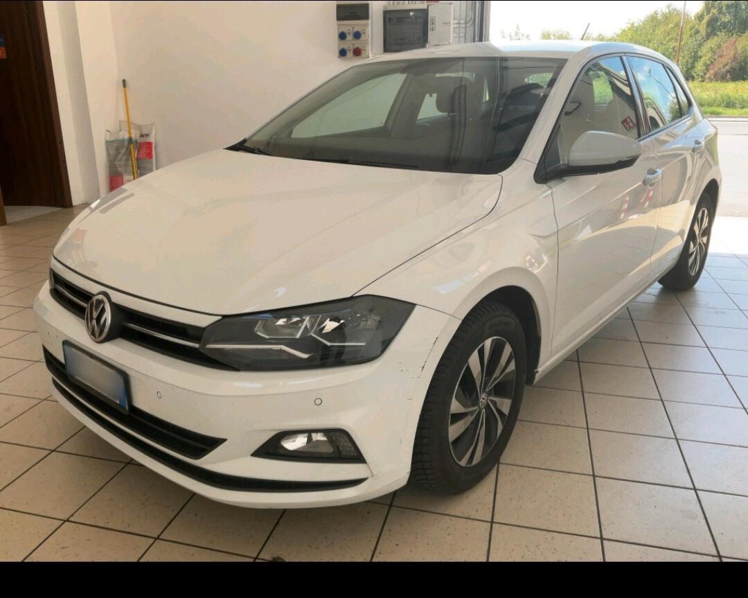 Volkswagen Polo 1.6 TDI 95 CV 5p. Highline 2020