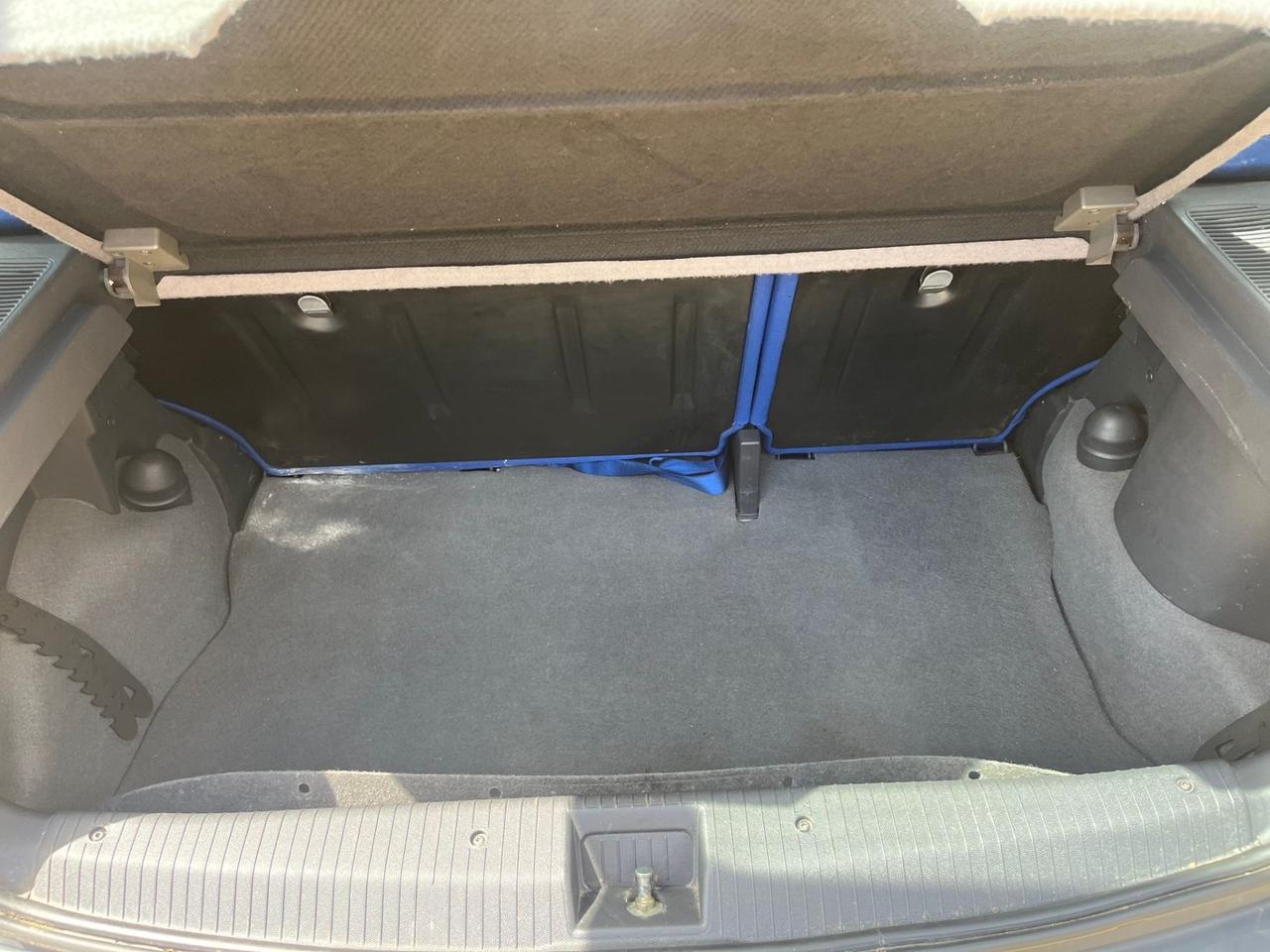 Opel Corsa 1.2i 16V cat 5 porte 'Njoy