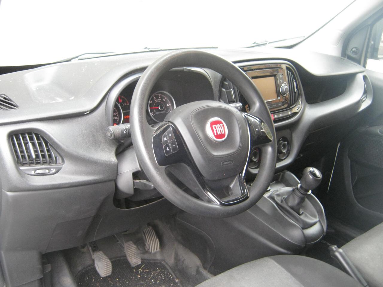 FIAT DOBLO' 1.6 105 CV 3 POSTI
