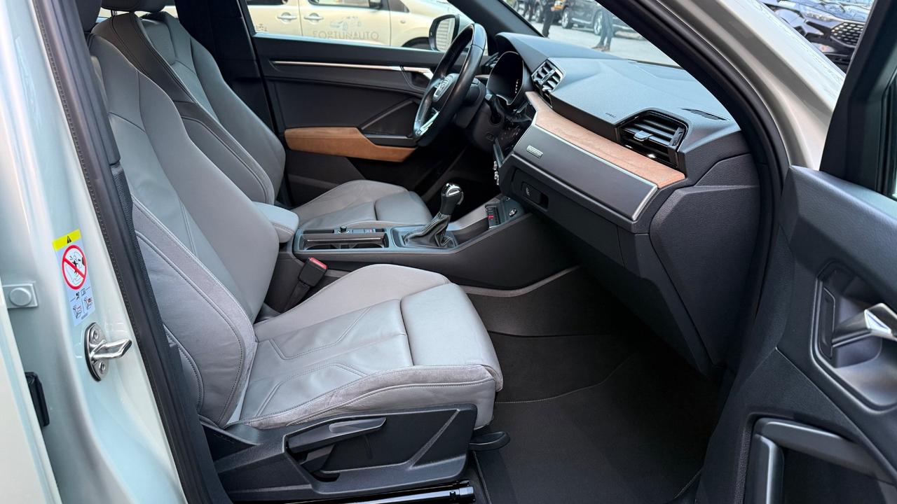 Audi Q3 SPB 40 TDI quattro S tronic line edition