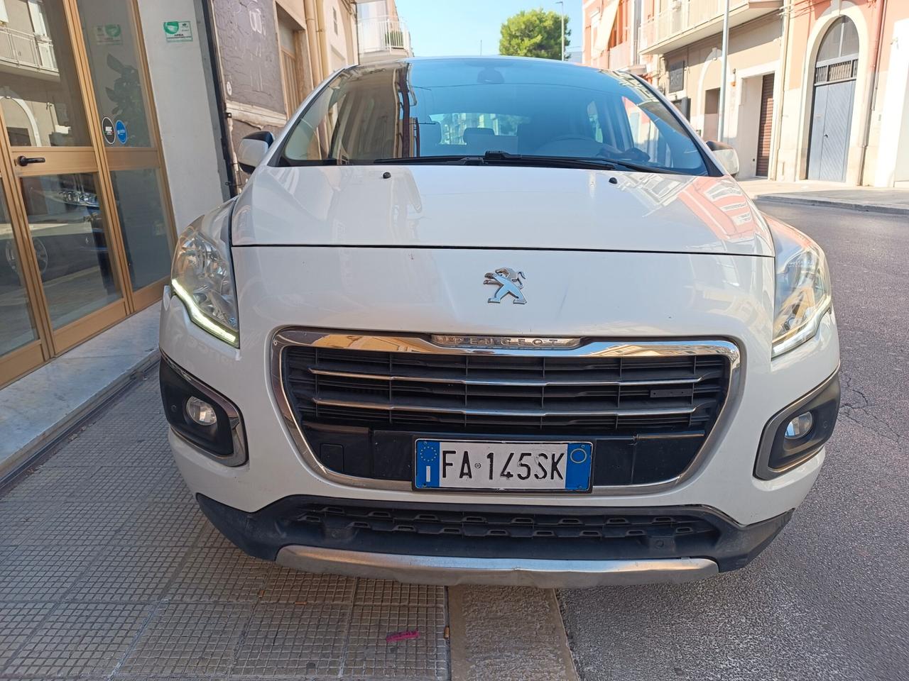 Peugeot 3008 BlueHDi 120 CV BUSINESS FULL OPTIONAL