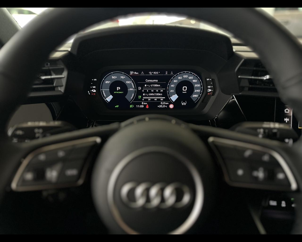 AUDI A3 SPORTBACK 45 TFSIe S-TRONIC S-LINE EDITION