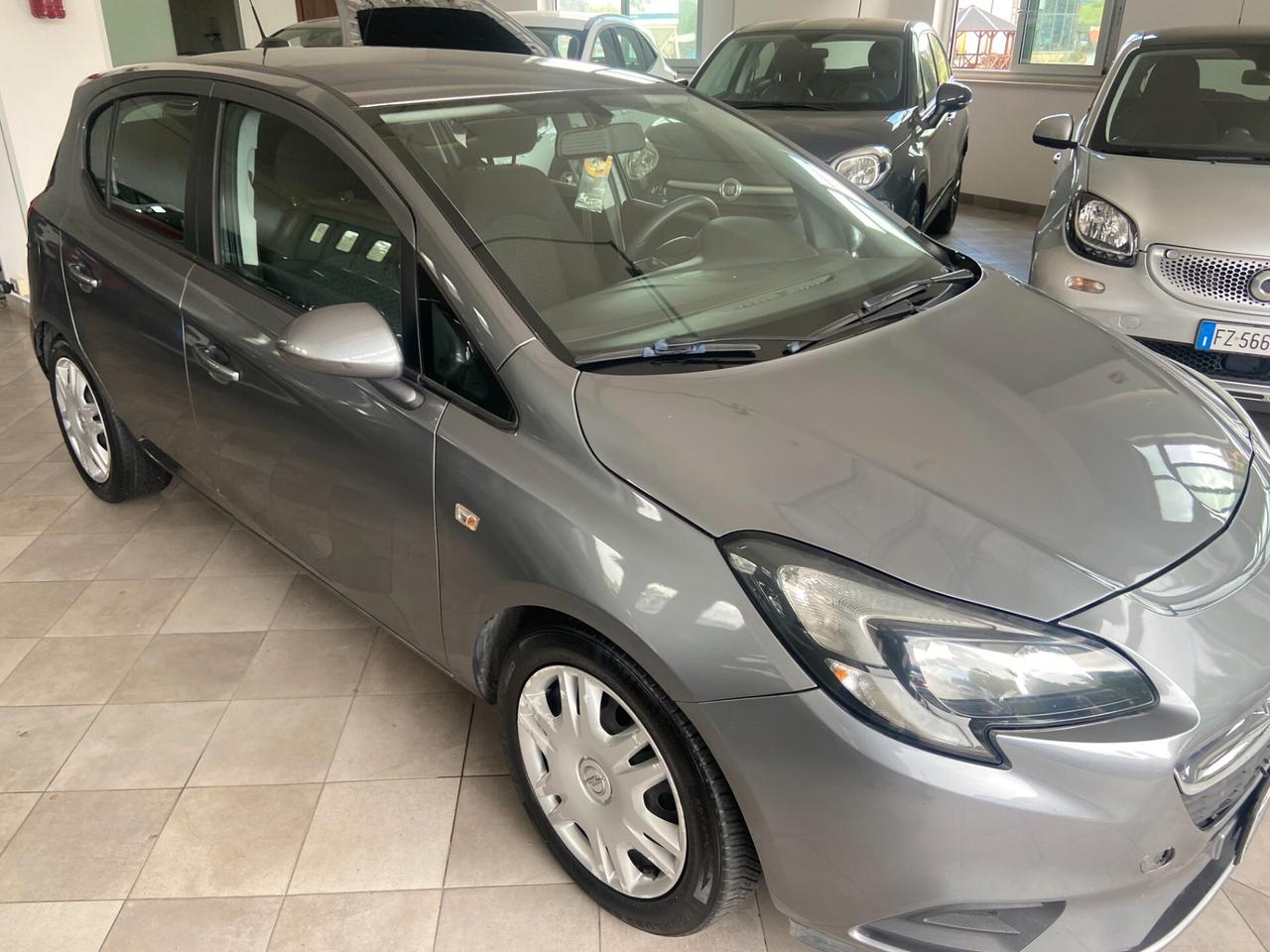 Opel Corsa 1.2 5 porte n-Joy