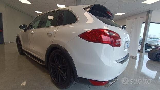 PORSCHE Cayenne 3.0 DIESEL