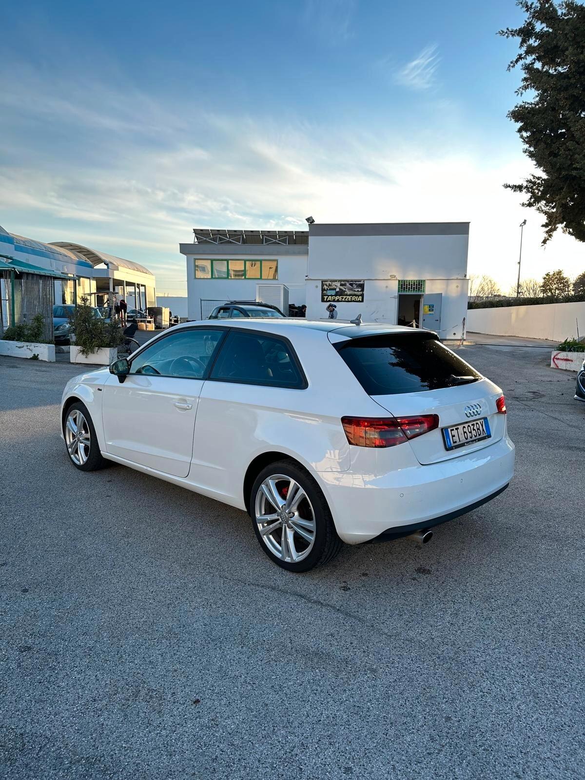 Audi A3 SPB 1.6 TDI S tronic Attraction