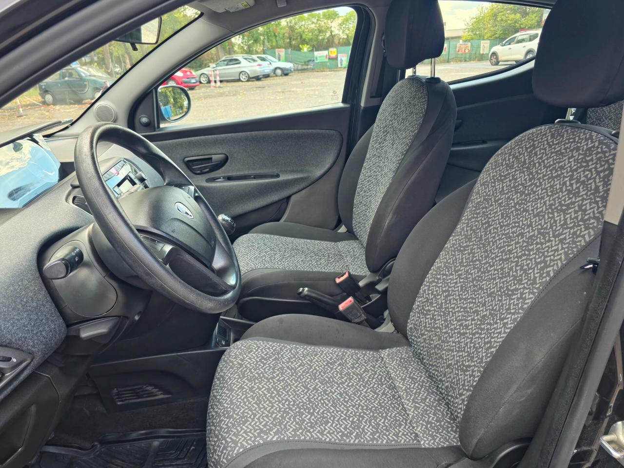 Lancia Ypsilon 1.2 69 CV 5 porte GPL Ecochic Gold E6 Manuale NEO 2019