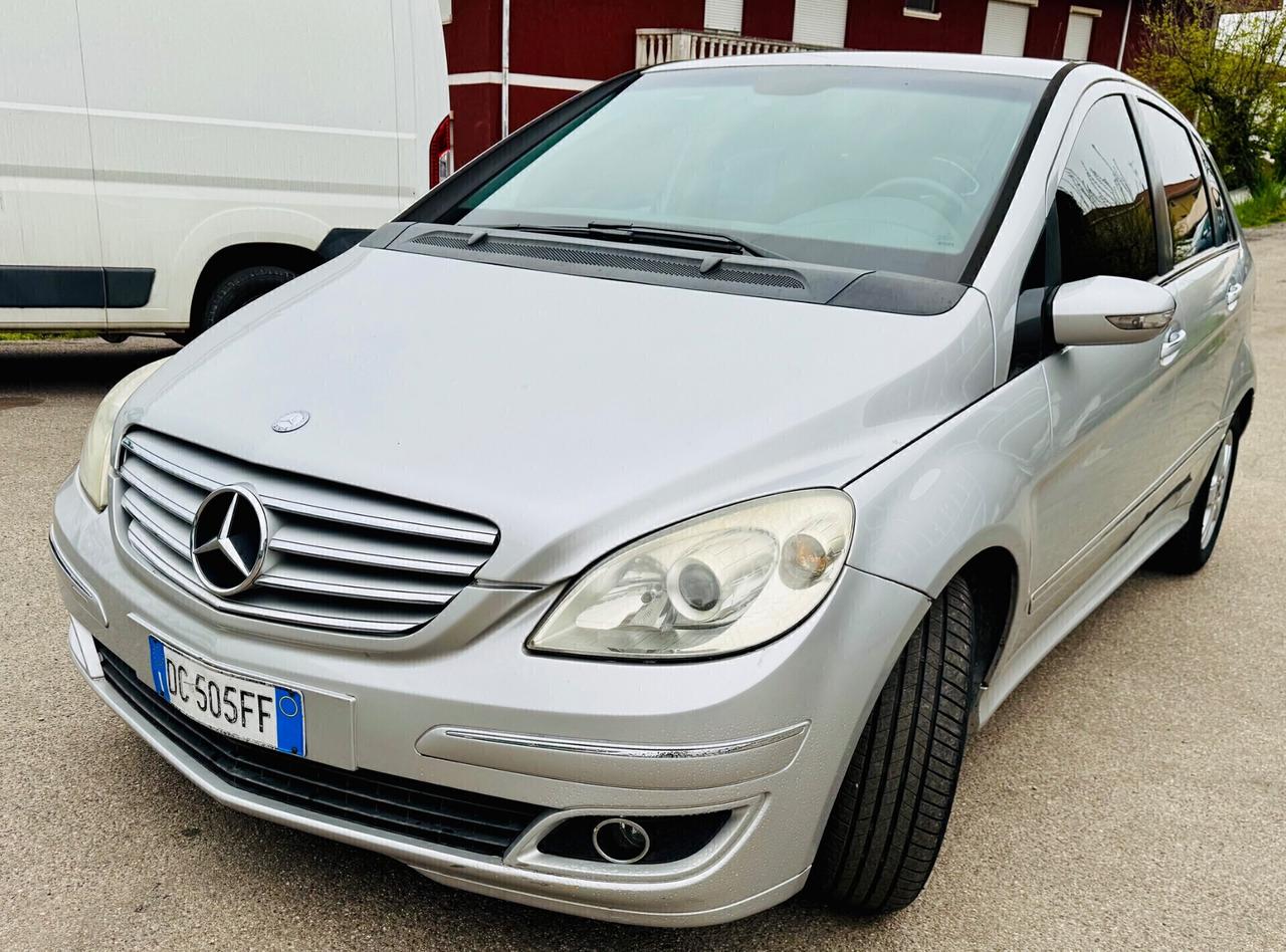 Mercedes-benz B 200 CDI Sport AUTOMATICO ok Neopatentati