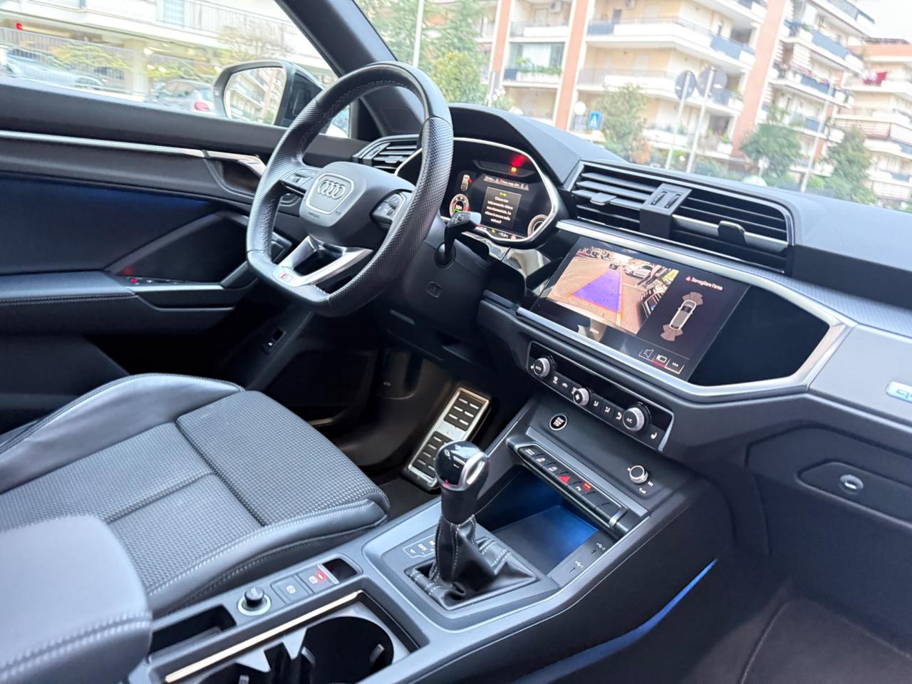 Audi Q3 40 TDI quattro S tronic line edition LED MATRIX PELLE TETTO KAMERA 360 PDC CERCHI 20
