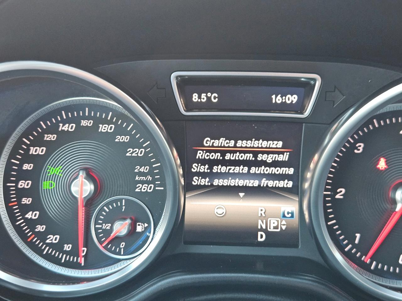 Mercedes-benz GLE 350 d 4Matic STRAFUL 135.MILA KM