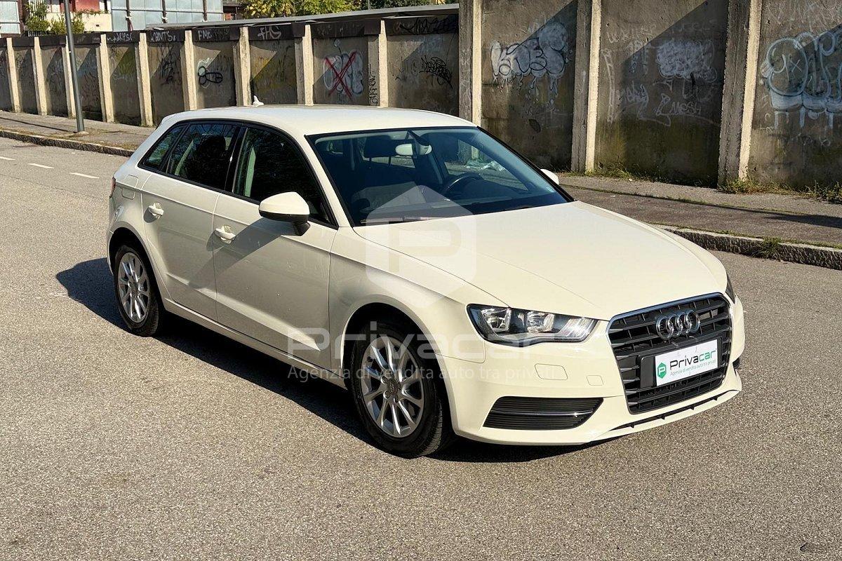 AUDI A3 SPB 1.6 TDI clean diesel Ambition