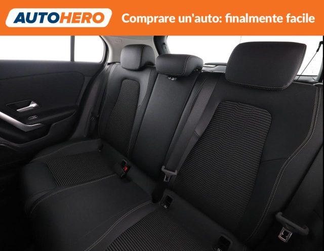 MERCEDES-BENZ A 180 Sport