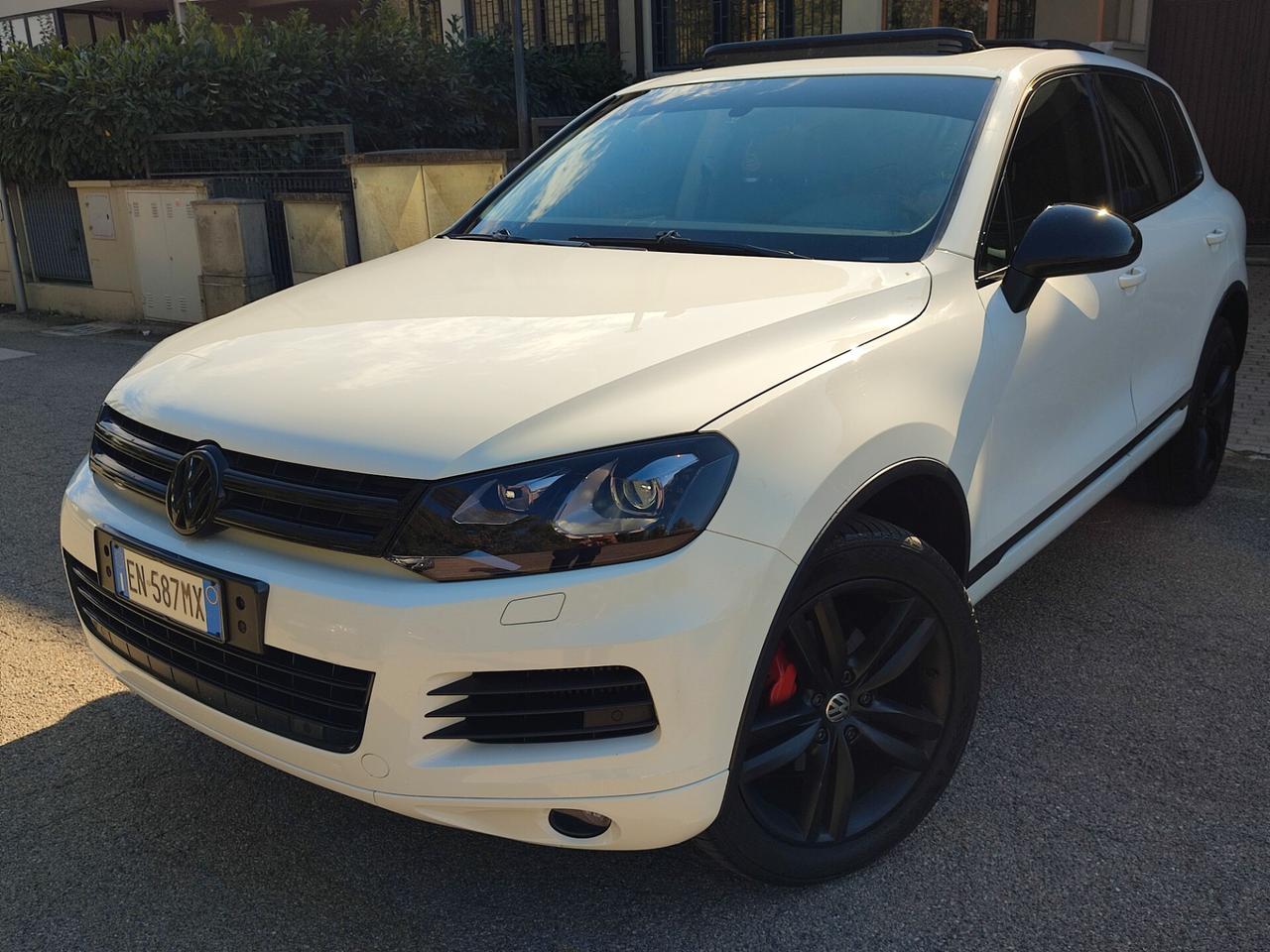 VOLKSWAGEN TOUAREG TDV6 FULL OPT NUOVA IN TUTTO UNICA