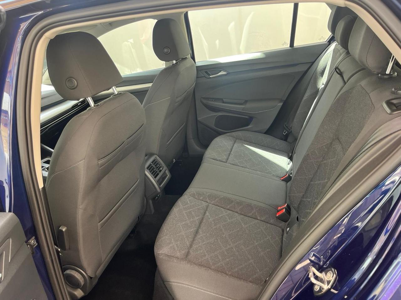 Volkswagen Golf 1.0 eTSI EVO DSG Life