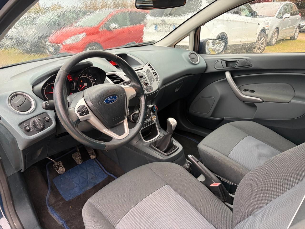 FORD FIESTA 1.2 ANNO 2011 KM 146.000 ADATTA NEOPATENTATI