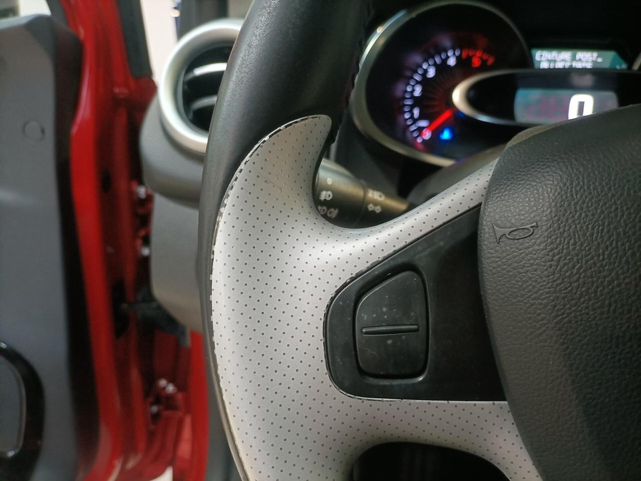 Renault Clio dCi 8V 90 CV Start&Stop 5 porte Energy Duel