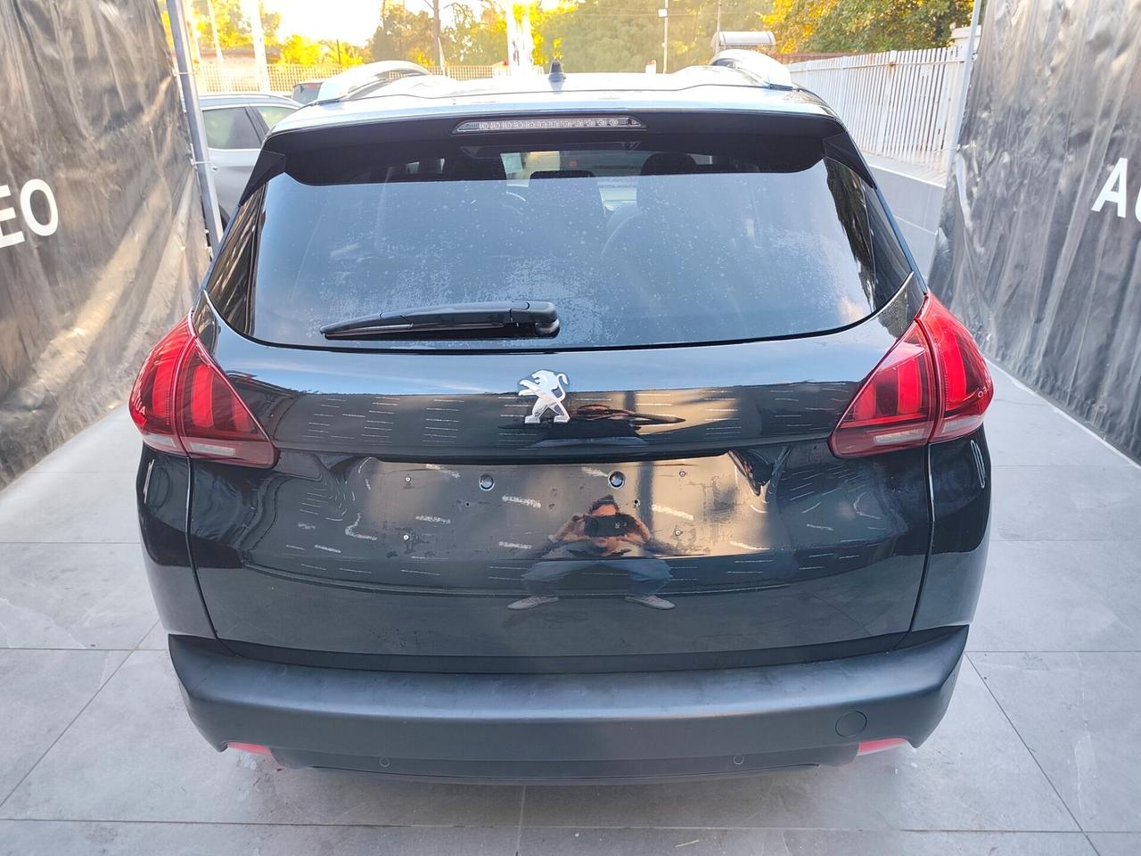 Peugeot 2008 1.6 BlueHDi 100 CV Allure