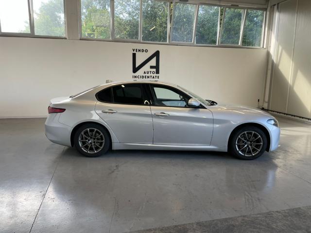 ALFA ROMEO Giulia 2.2 TURBODIESEL 136CV AT8