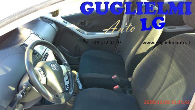 TOYOTA Yaris 1.3 5 porte Sol