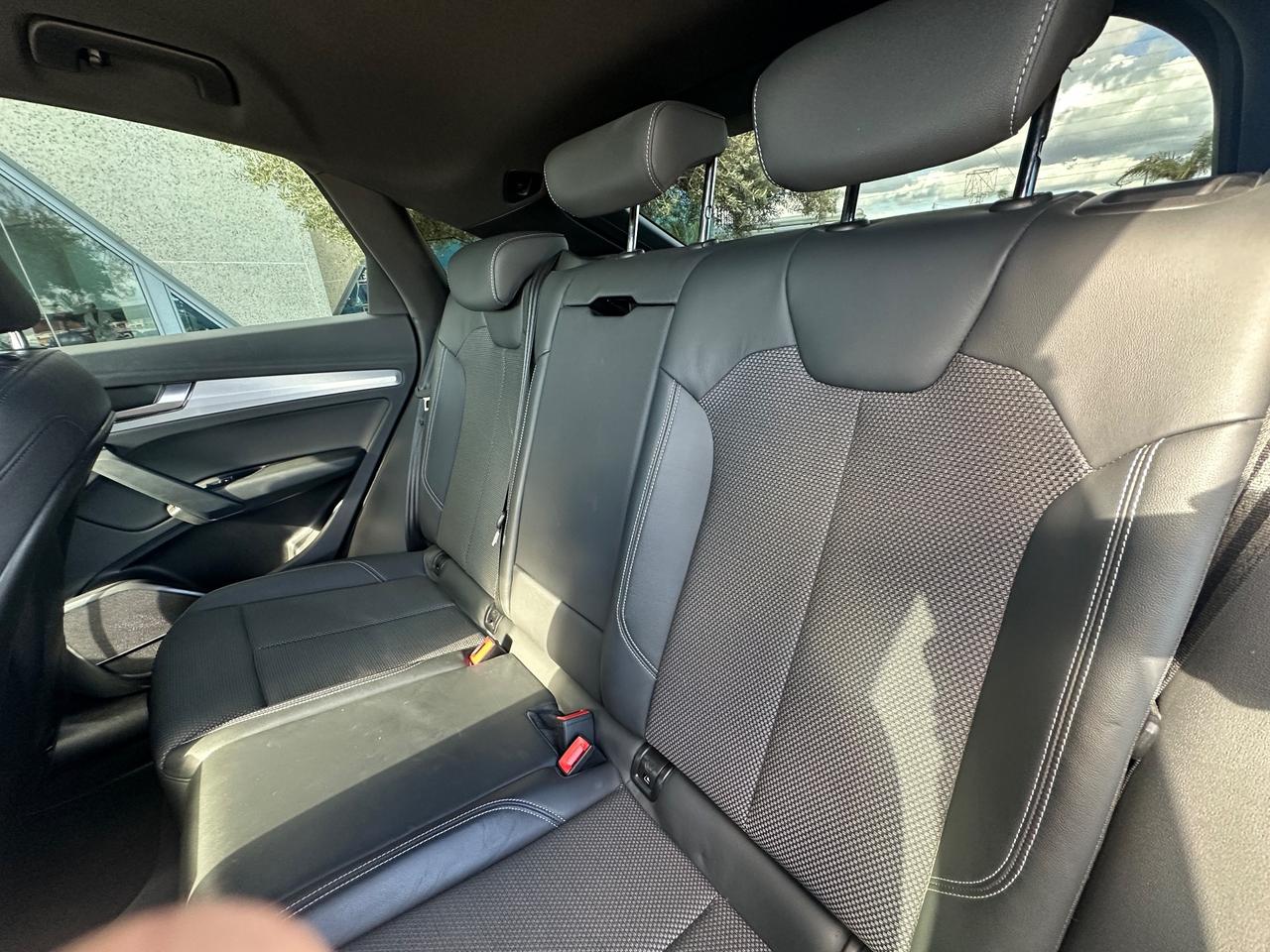 Audi Q5 spb 40 Sline possibilità noleggio no scoring