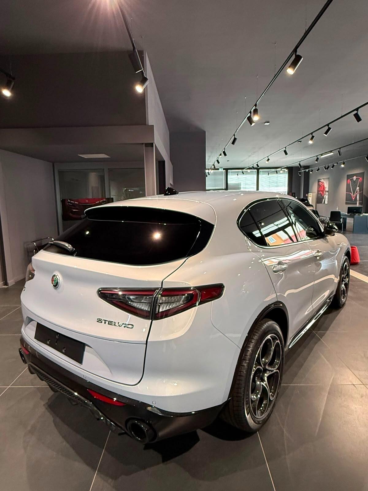Alfa Romeo Stelvio 2.2 Turbodiesel 210 CV AT8 Q4 Veloce