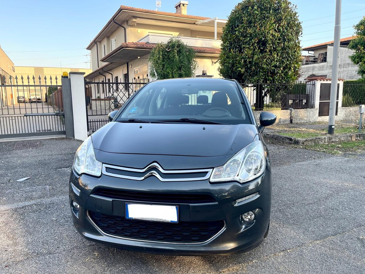 Citroen C3 1.2 VTi 82 Exclusive tetto panoramico per Neopatentati 2014