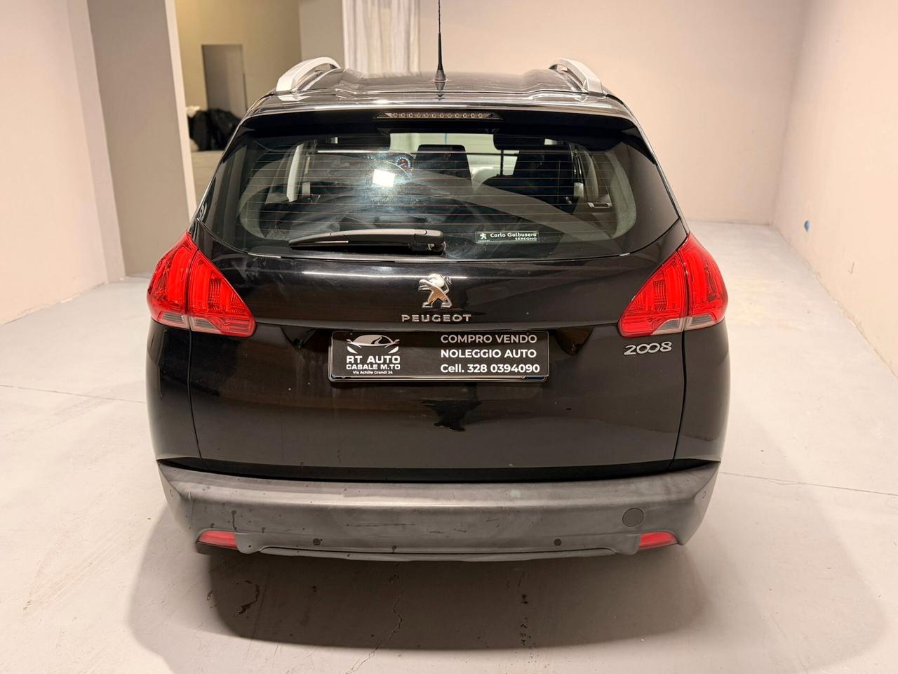 Peugeot 2008 1.2 VTi 82CV Allure