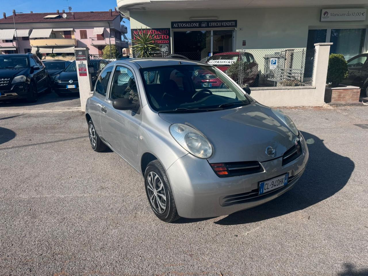 Nissan Micra 1.0 16V 3 porte Visia
