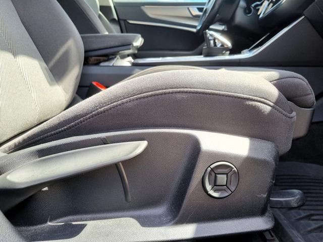 AUDI A6 Avant 40 2.0 TDI S tronic Business Plus