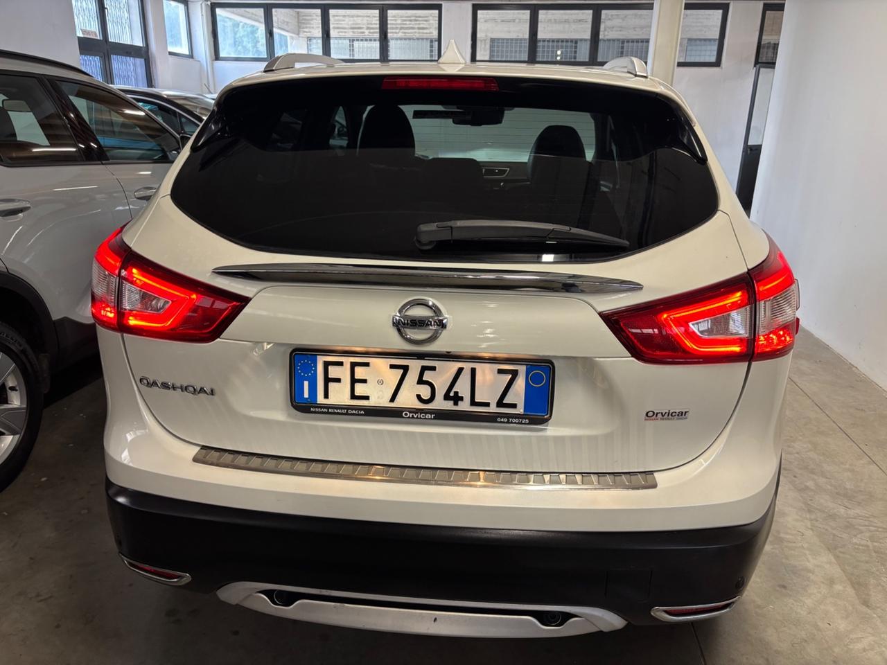 Nissan Qashqai 1.2 BENZINA DIG-T TEKNA