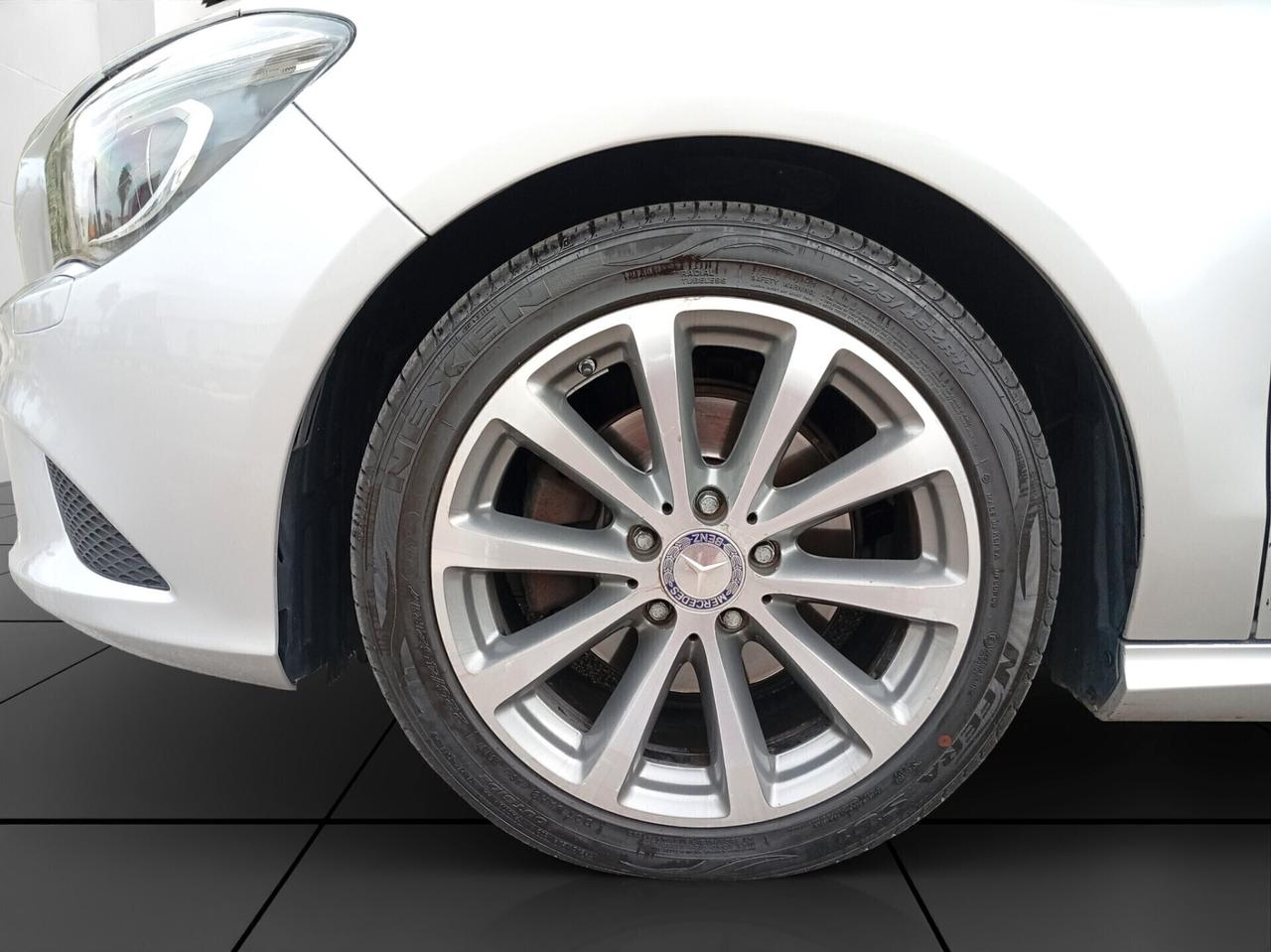 Mercedes-benz CLA 200 d S.W. Automatic SPORT RETROCAMERA