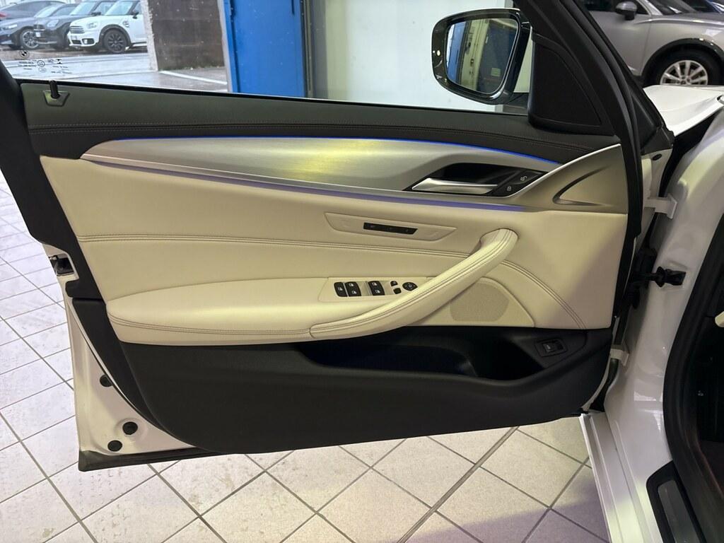 BMW Serie 5 Touring 530 d Mild Hybrid 48V Business xDrive Steptronic