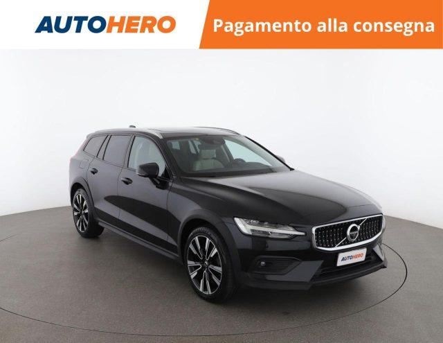 VOLVO V60 Cross Country D4 AWD Geartronic Business Plus