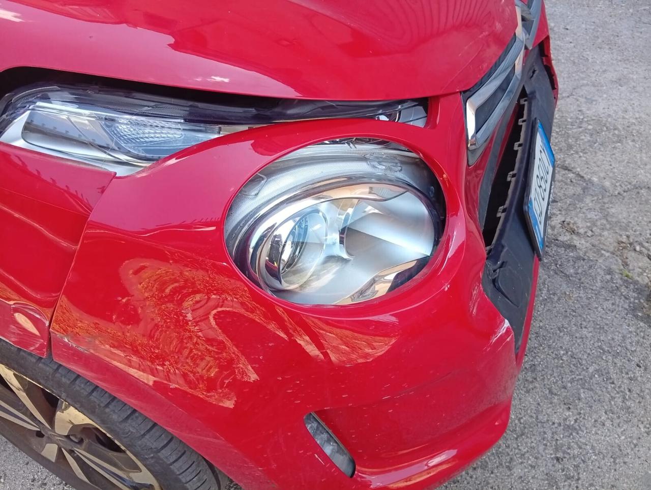 Citroen C1 sinistrata incidentata 2021 pochi km